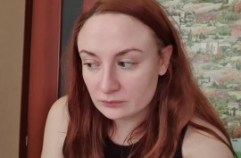 Еву Бергер (Надежда Никитина) гнобят в России из-за коронавируса