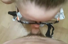Русская  связанная жена  в очках жестко наказана в анал