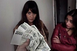Чешские красотки за деньги готовы показать на камеру свои стройные тела