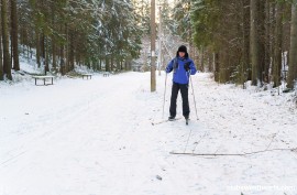 Двух роскошных телочек греет здоровым членом